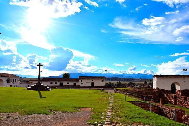 5-Day Cusco Adventure: Sacred Valley, Machu Picchu & Rainbow Mountain photo 4