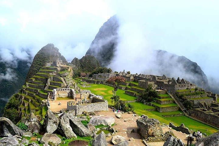 5-Day Cusco Adventure: Sacred Valley, Machu Picchu & Rainbow Mountain photo 5