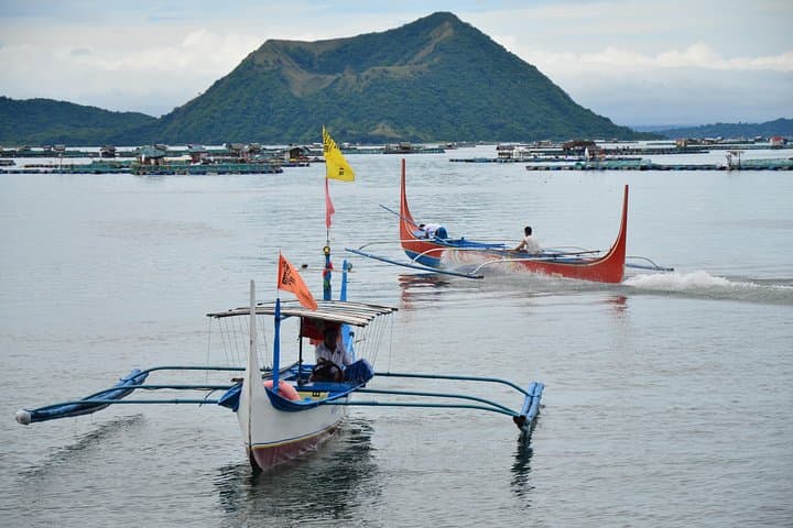Tagaytay Highlands & Taal Volcano Boat Tour: Day Trip from Manila photo 2