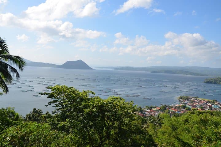 Tagaytay Highlands & Taal Volcano Boat Tour: Day Trip from Manila photo 3