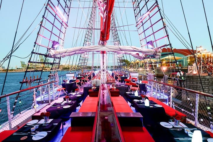 Sunset Tall-Ship Dinner Cruise on the Royal Albatross, Sentosa, Singapore photo 5