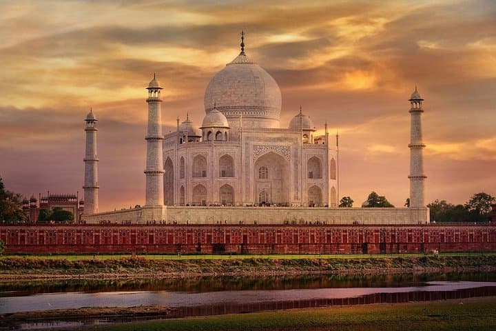 Luxury Golden Triangle with Udaipur: 9-Day Private Cultural Tour from Delhi photo 4