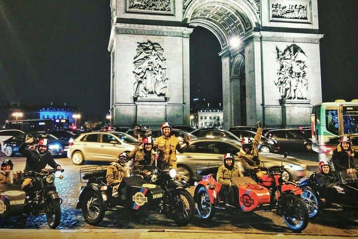 Paris Night Sidecar Tour with Champagne — Eiffel Tower Photo Stop & Private Driver photo 4