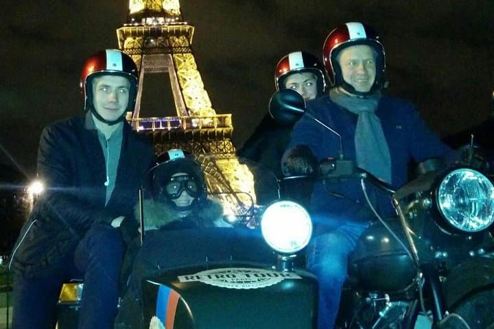 Paris Night Sidecar Tour with Champagne — Eiffel Tower Photo Stop & Private Driver photo 6