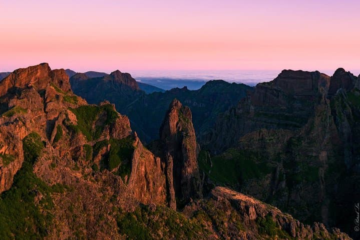 Sunrise at Pico do Arieiro: Madeira Half-Day 4x4 Sunrise Tour photo 4