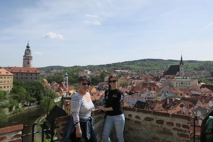 Prague to Vienna Private Transfer with 2-Hour Stop in Český Krumlov photo 2