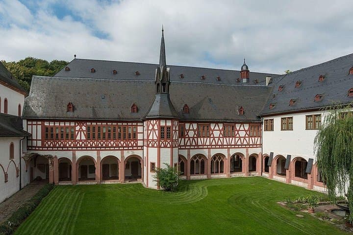 Eltville & Eberbach Abbey Day Trip from Frankfurt — Rhine Vineyards and Gothic Heritage photo 4