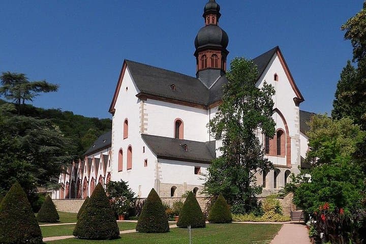Eltville & Eberbach Abbey Day Trip from Frankfurt — Rhine Vineyards and Gothic Heritage photo 3