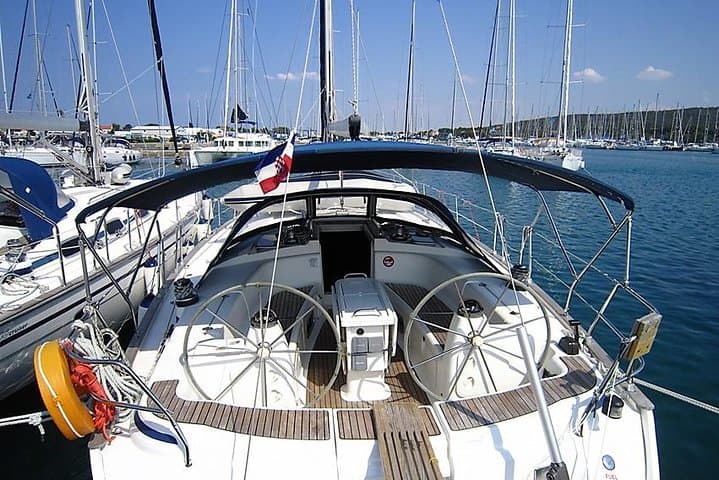 Private Full-Day Yacht Cruise from Split to Brač and Šolta photo 3