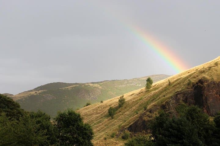 Explore Edinburgh's Outdoors: Private Landscapes Tour from Arthur's Seat to the Meadows photo 4