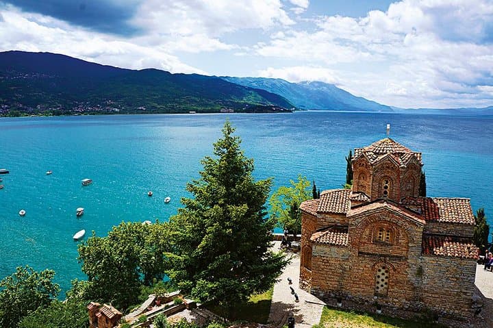 Guided Ohrid Walking Tour: Lake Ohrid, Churches & Samoil's Fortress