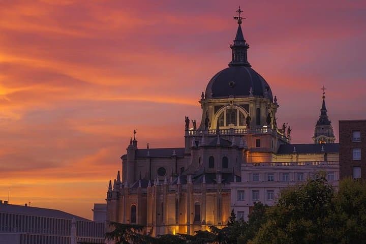 Private 3-Hour Madrid City Tour by Car — Customized Sightseeing Drive photo 4