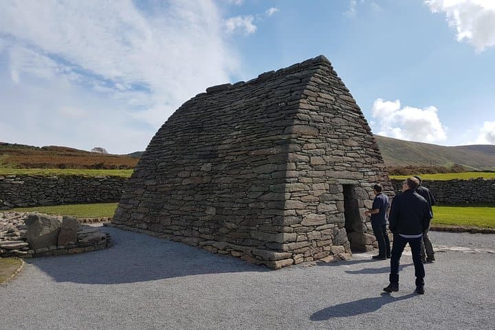 Private Dingle Peninsula Full-Day Tour: Connor Pass, Beehive Huts & Coastal Views