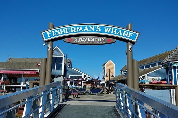 Steveston Magical Mystery & Sea Adventure: Whale Watching and Storybrooke Village Walk