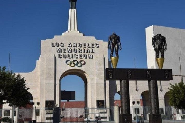Full-Day Los Angeles Sightseeing Tour from Long Beach — Hollywood, Santa Monica & Venice photo 3