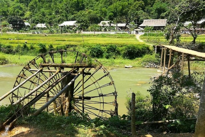 3-Day Mai Chau & Pu Luong Trek: Rice Terraces, Stilt-House Homestays, and Hill-Top Views photo 5