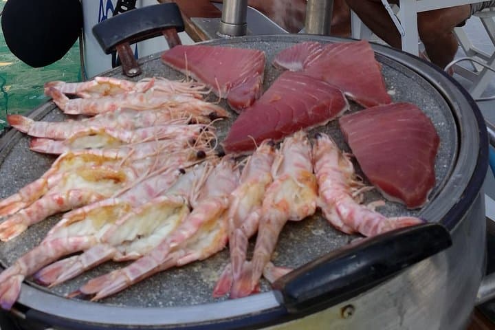 Sail the Cinque Terre Coast: 4-Hour Lunch & Swim from Monterosso photo 6