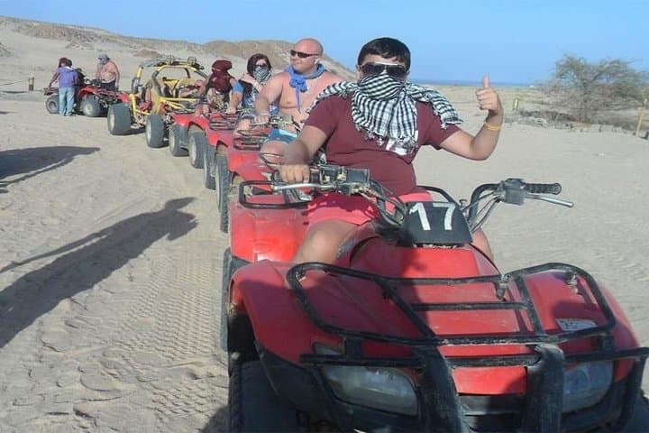 Two-Hour Desert Safari from Luxor: Private Tea Drive Through Mountains and Sand photo 2