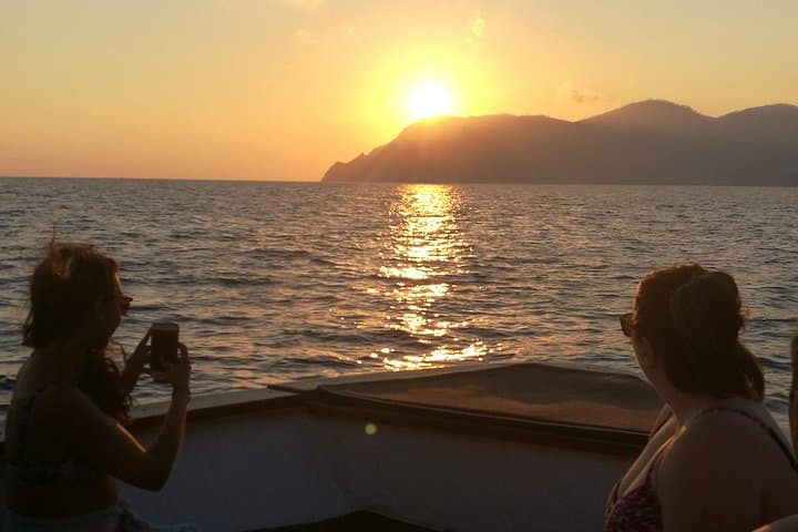 Cinque Terre Sunset Boat Tour: Aperitivo and Swim Along the Ligurian Coast photo 5
