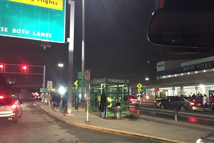 Private LGA Airport Transfer to Manhattan Hotels — Hourly Pickup photo 4