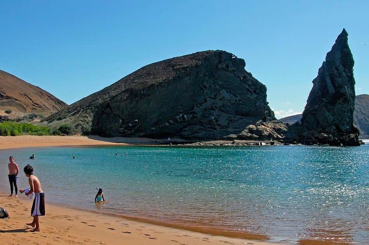 Bartolome Island Day Tour: Hike to the Viewpoint and Snorkel Around Pinnacle Rock photo 3