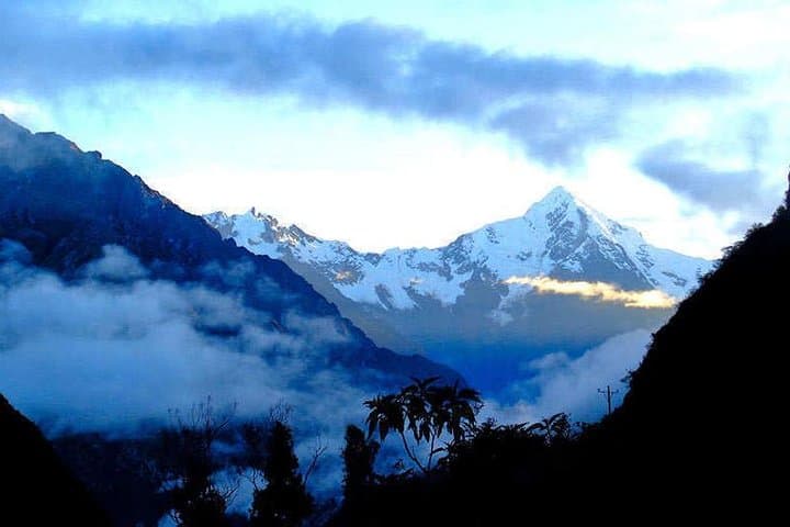 8-Day Salkantay Trek to Machu Picchu — High Passes, Cloud Forest & Llactapata photo 3
