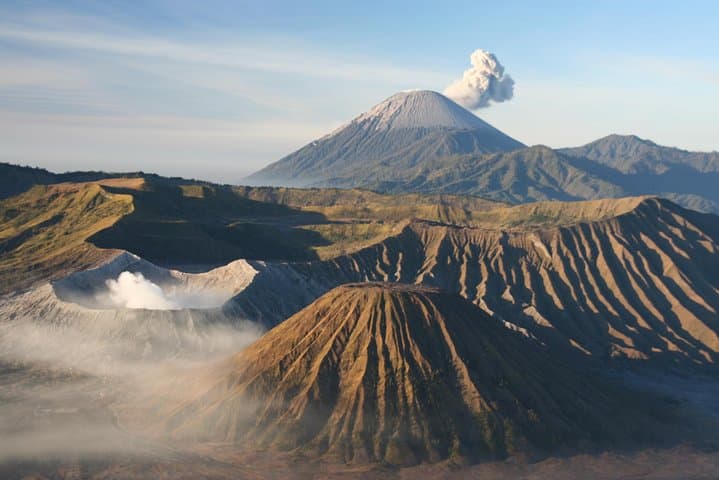 Golden Sunrise: Mount Bromo Day Tour from Malang photo 3
