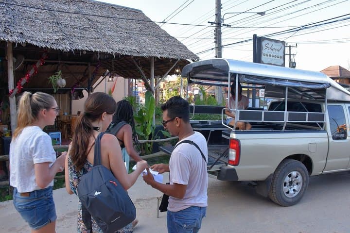 Koh Lanta 4-Island Longtail Tour to Emerald Cave, Koh Ngai & Snorkeling photo 2
