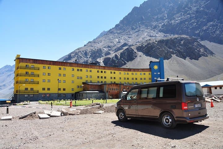 Santiago to Portillo: Private Airport Transfer Through the Andes