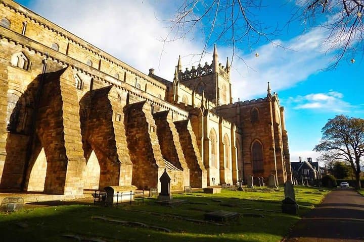 Private Royal Line Tour: Linlithgow, Stirling & Falkland Day Trip photo 3
