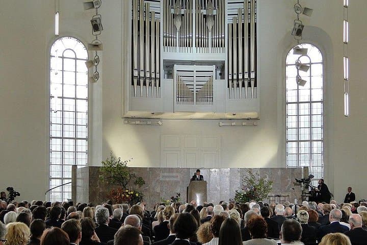 Inside Paulskirche: Guided Tour of Frankfurt’s Revolutionary Church photo 2