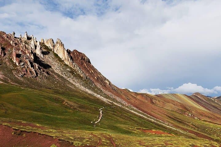 Palccoyo Rainbow Mountains Trek: Gentle 3‑Rainbows Hike from Cusco photo 5