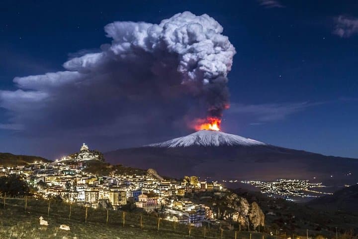 Mount Etna Winery Lunch & Crater Walk: Full-Day Tour from Catania photo 4