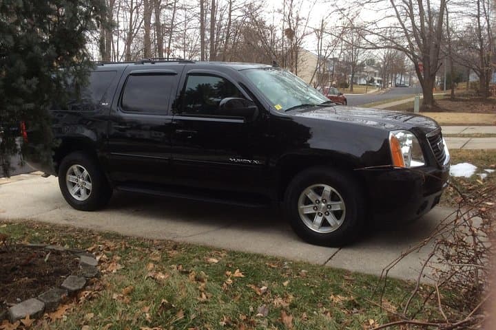 Private Downtown Baltimore Transfer to BWI Airport — Curbside Sedans, SUVs & Vans photo 2