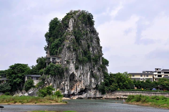Private Guilin Full-Day Tour: Fubo Hill, Reed Flute Cave & Seven Star Park photo 6