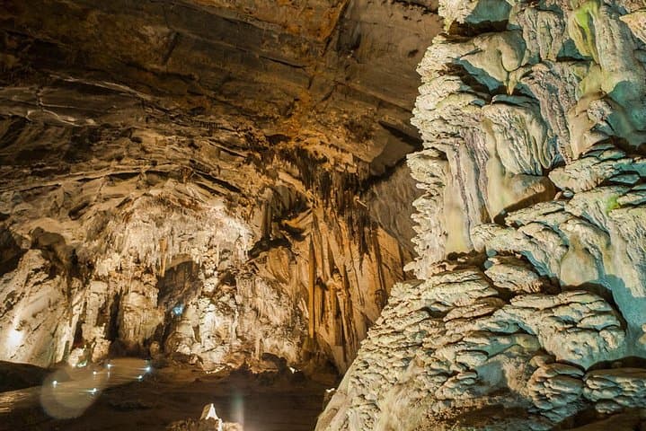 Cacahuamilpa Caves & Taxco Day Trip — Caverns, Cobblestones and Colonial Silver photo 3