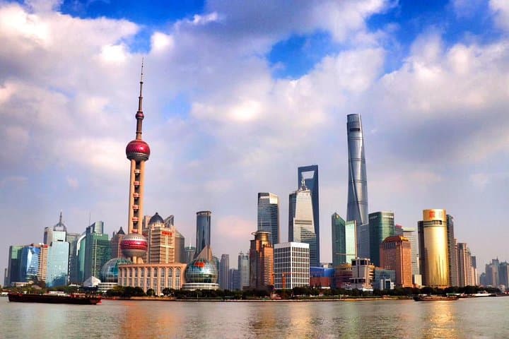 Private Full-Day Classic Shanghai Shore Excursion: Bund, Yu Garden & Shanghai Tower