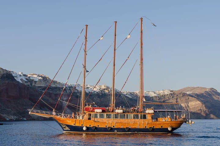 Sunset Sail to Santorini Volcano, Hot Springs & Caldera Cruise photo 3