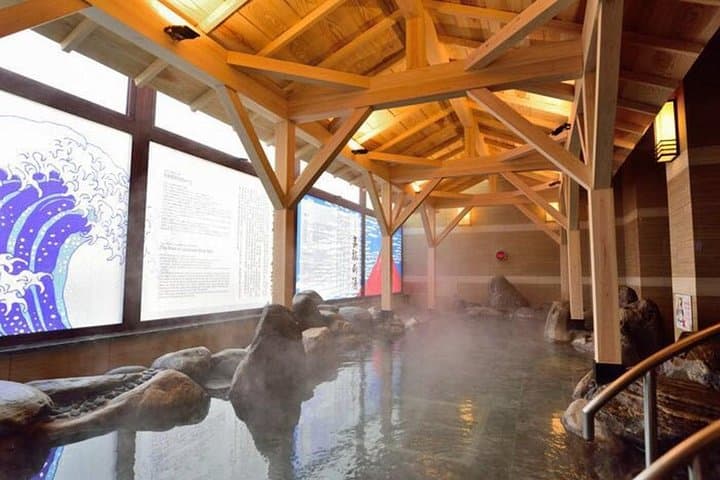 Shanghai Layover Guide: Nanxiang Water Town Tour with Hot Spring Bath photo 3