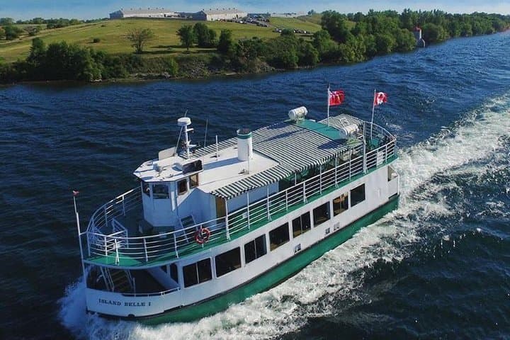 Kingston Discovery Sightseeing Cruise: Historic Harbour Tour of Fort Henry and Wolfe Island