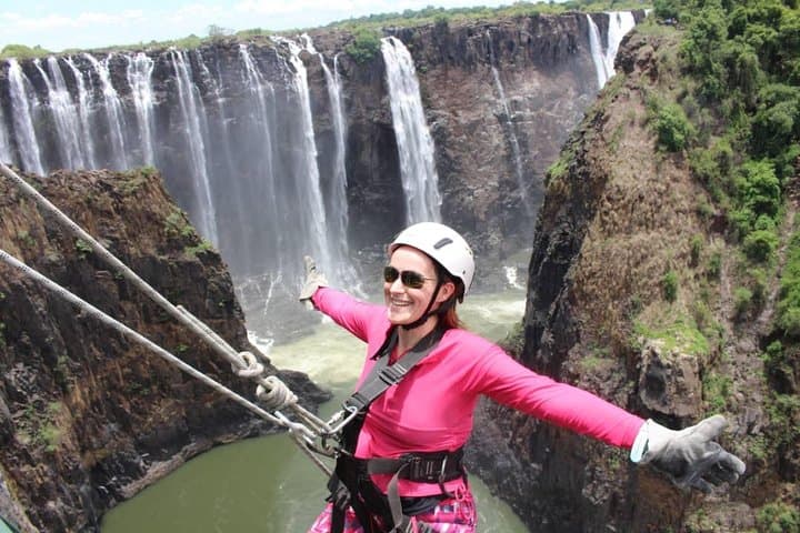 Abseiling Victoria Falls: Rappel 110m into the Zambezi Gorge photo 2