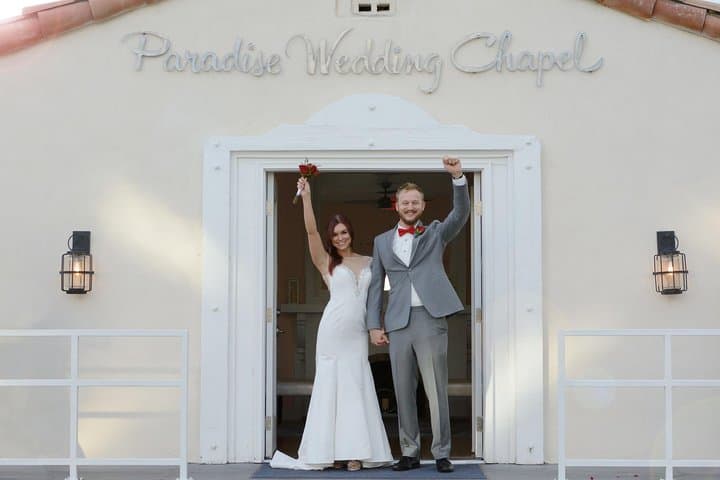 Modern Las Vegas Chapel Wedding at Paradise Wedding Chapel — Quick Guide for Couples