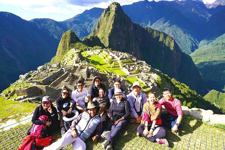 5-Day Machu Picchu, Humantay & Rainbow Mountain: Cusco High-Altitude Cultural Trek