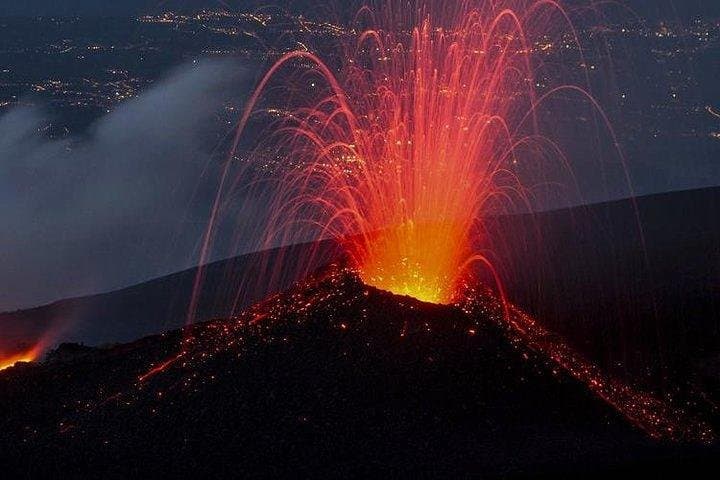 Mount Etna Winery Lunch & Crater Walk: Full-Day Tour from Catania photo 3