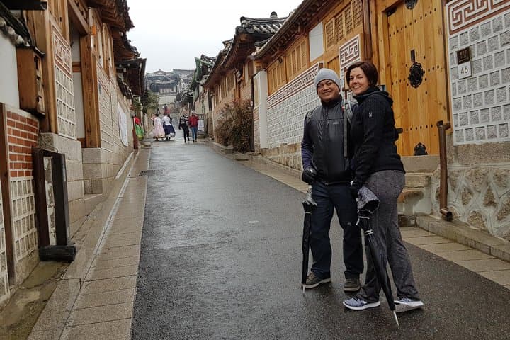 Seoul Essentials: Full-Day City & Korean Food Tour photo 4
