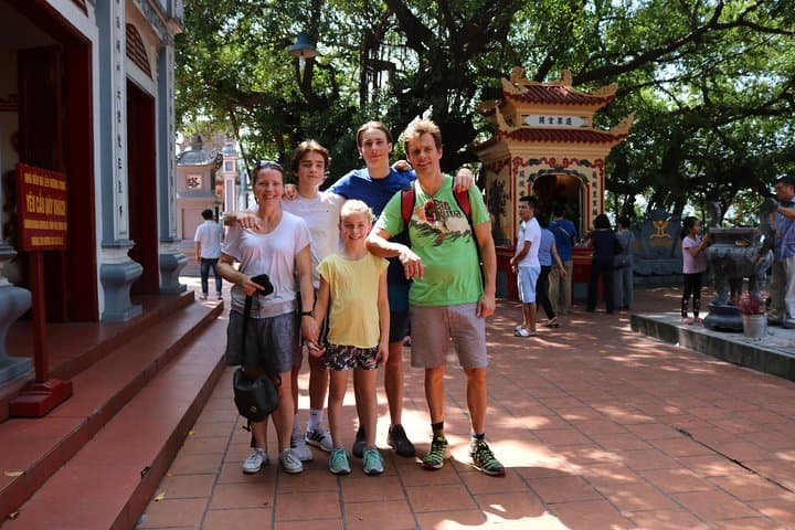 Vespa Through Saigon: Insider 4.5-Hour Morning City Tour photo 4