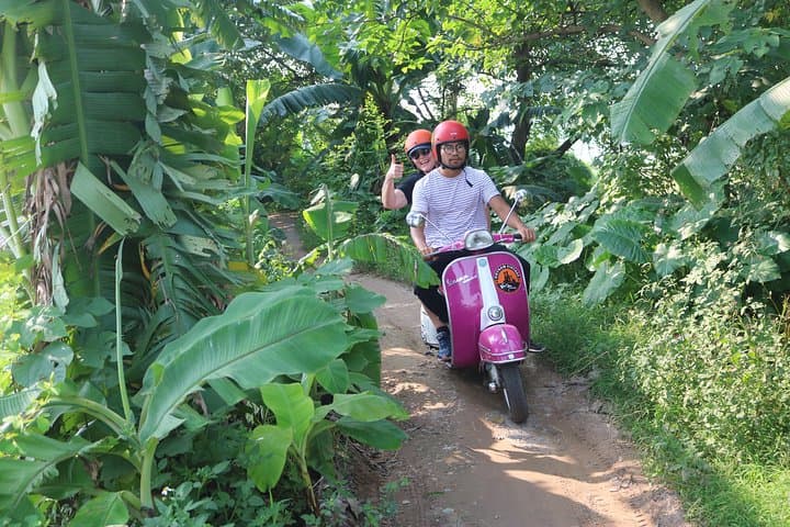 Hanoi Vespa Tour: Red River Delta & Rural Villages (5-Hour) photo 4