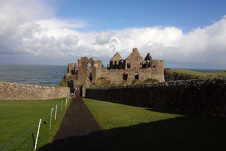 Private Game of Thrones Filming Locations Tour from Belfast — Giants Causeway Full-Day photo 3