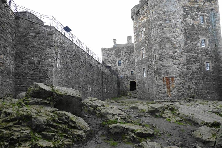 Outlander Special: Private 5-Hour Tour to Doune, Blackness & Midhope from Glasgow photo 3