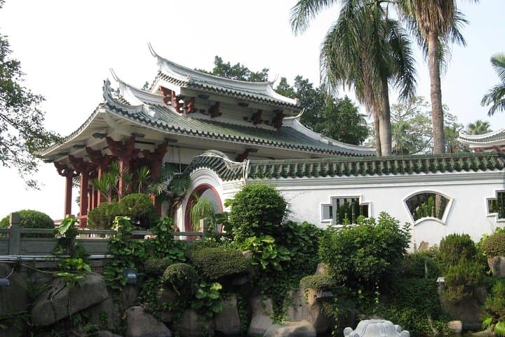 Xiamen Layover Day Tour: Gulangyu Island, Shuzhuang Garden & Piano Museum photo 2